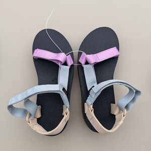 New Teva Flatform Universal Sherbert Multi Colorful Sz 8 Sandals Platform